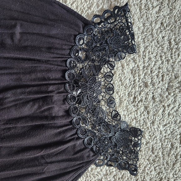 Express Extra Small Black Gold Blouse Shirt Stretch Top Stud Simply Irresistible - Picture 14 of 14